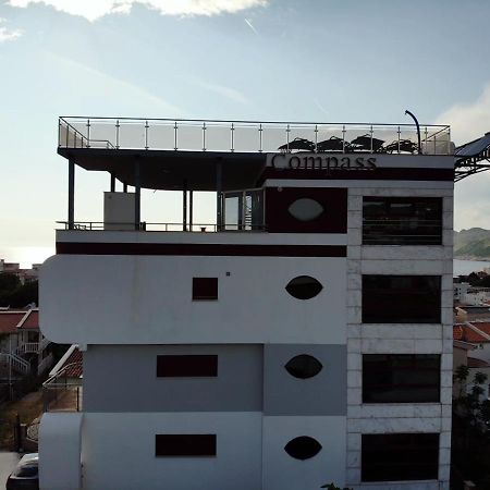 دوبرا فوفا Compass Aparthotel المظهر الخارجي الصورة
