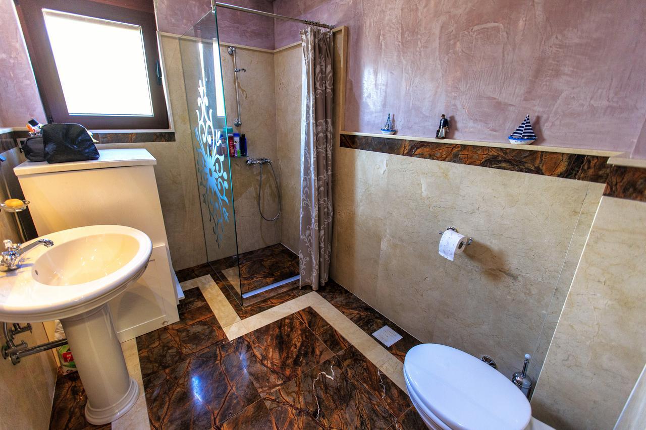 دوبرا فوفا Compass Aparthotel المظهر الخارجي الصورة
