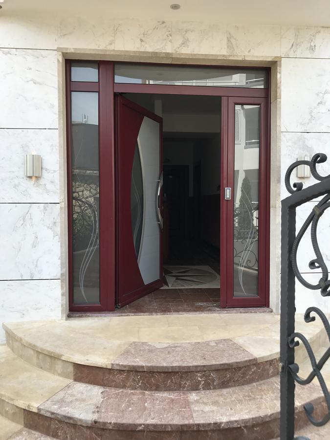 دوبرا فوفا Compass Aparthotel المظهر الخارجي الصورة