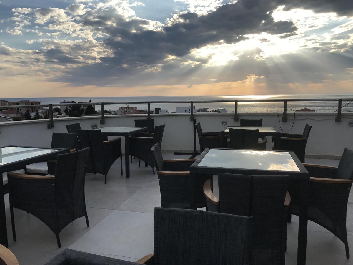 دوبرا فوفا Compass Aparthotel المظهر الخارجي الصورة