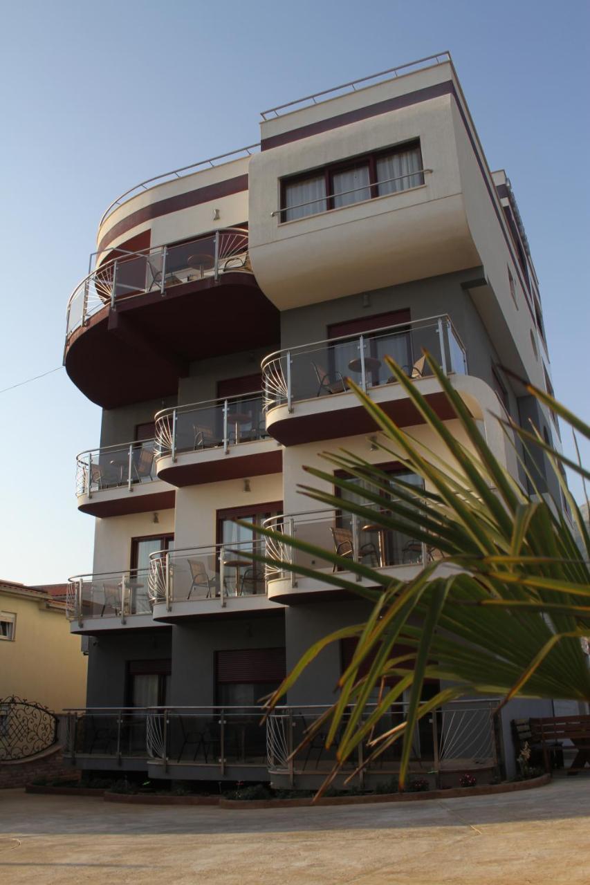 دوبرا فوفا Compass Aparthotel المظهر الخارجي الصورة